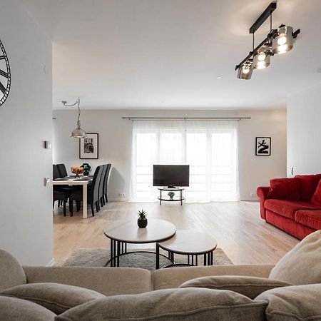 Airhome - Black&White Tallin Exterior foto