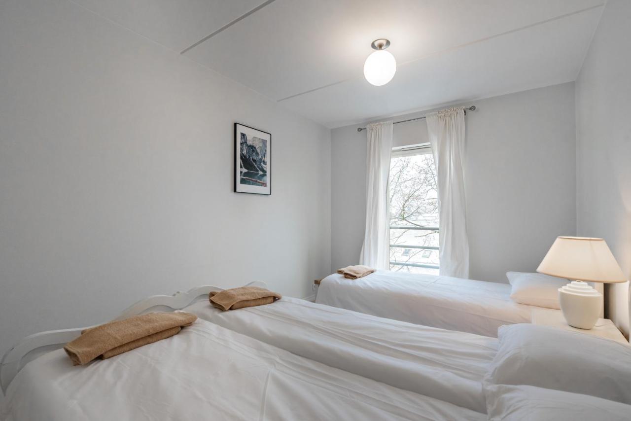 Airhome - Black&White Tallin Exterior foto