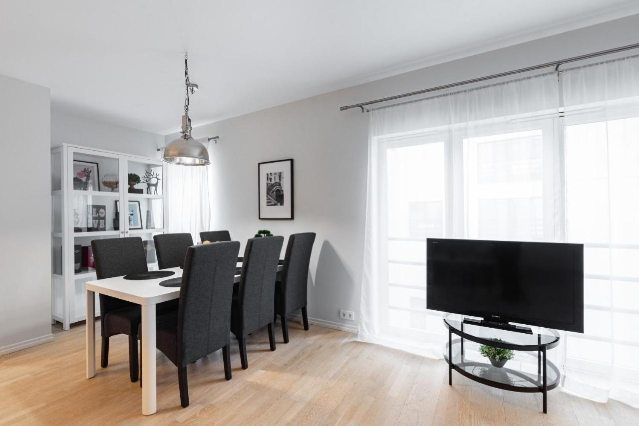 Airhome - Black&White Tallin Exterior foto